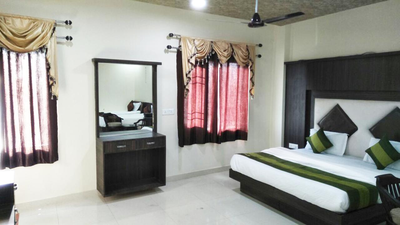 R.S Hotel & Restaurant Amritsar Exterior foto